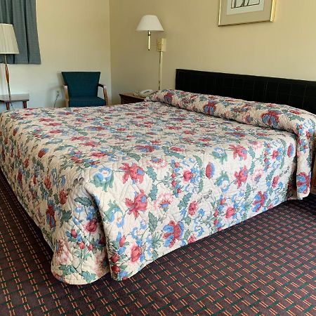 Regal Inn Clayton Zewnętrze zdjęcie